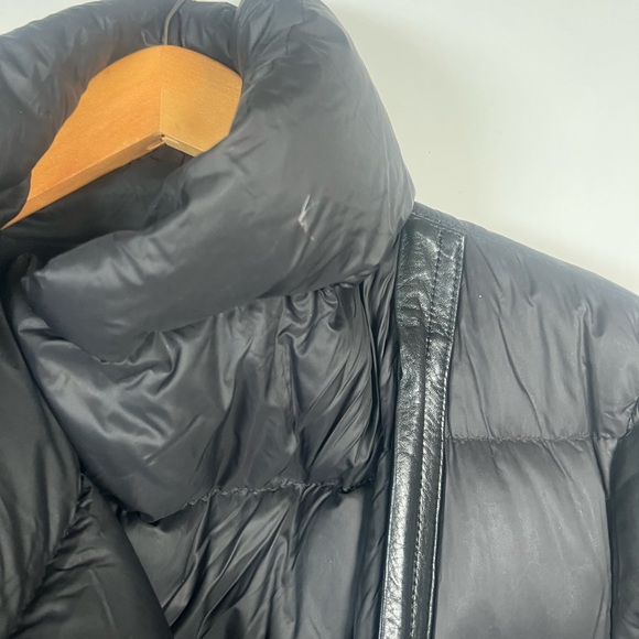 Mackage Yara Lightweight Down Coat - Size Medium Black - Picture 8 of 16
